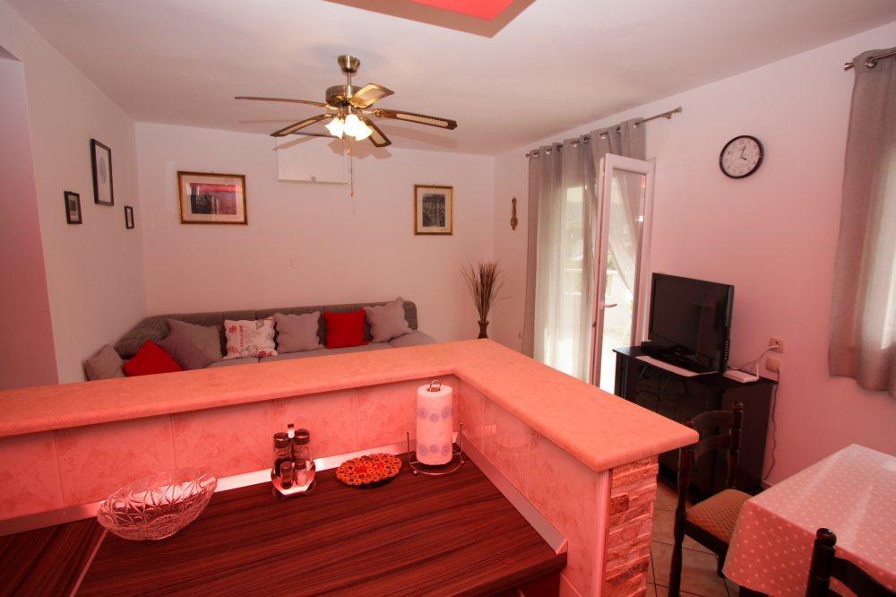 Apartment Miljenko Tomic Splitska Luaran gambar